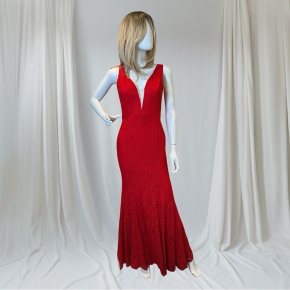 Lulu's Red Sleeveless Plunge Neck Maxi Gown for Cocktail - Picture 10 of 10